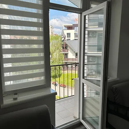 в центрі трускавця 아파트 *